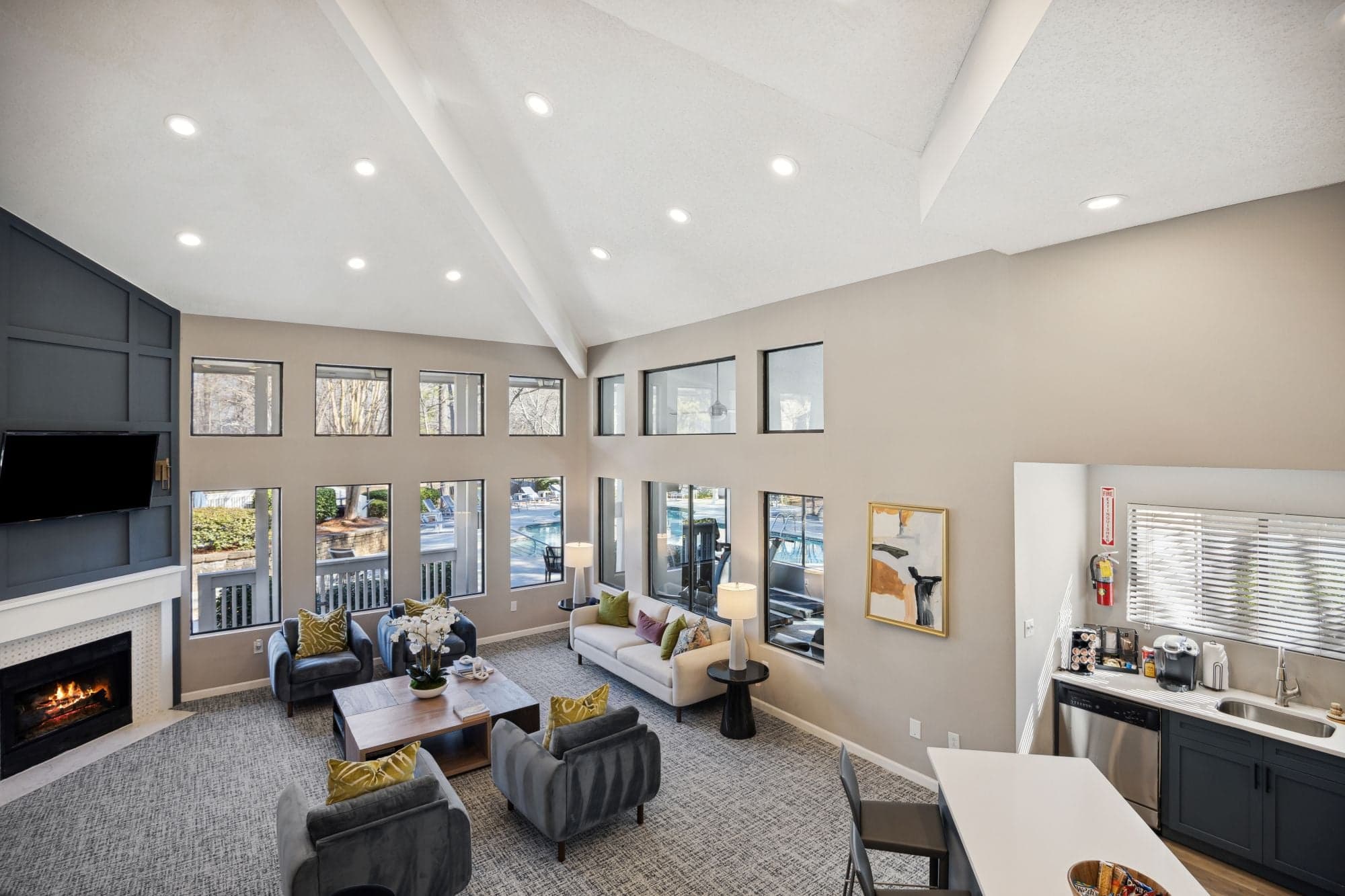 Harris Pond apartments