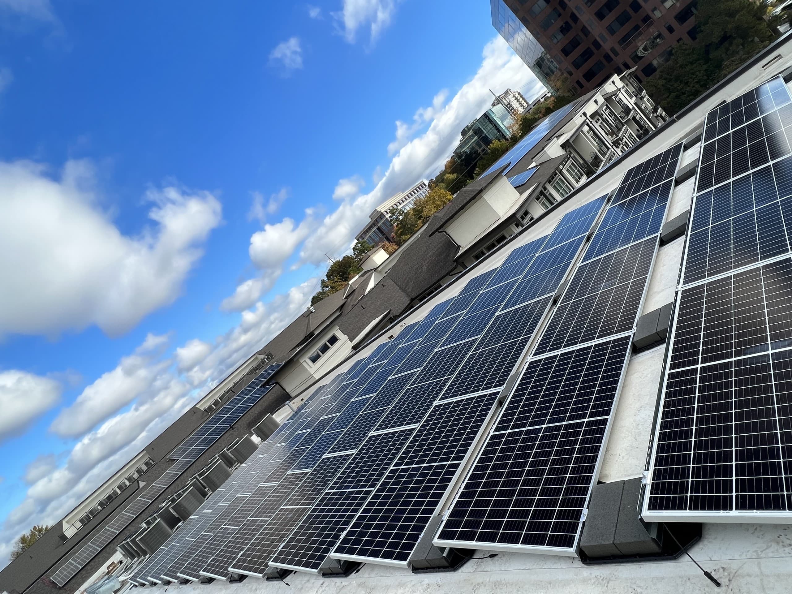 Vinings Village Has Gone Solar!